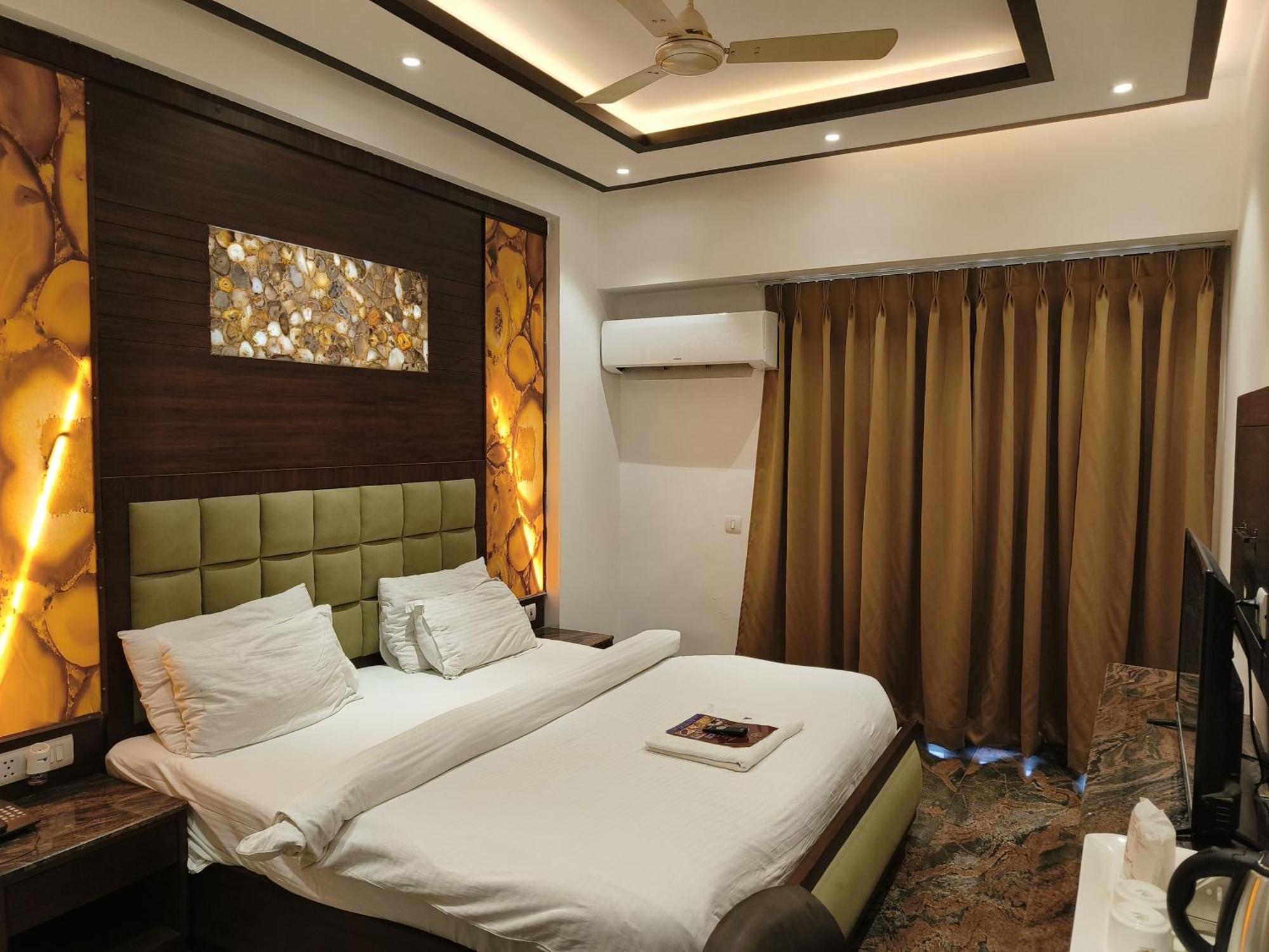 Jjk Rukmini Vilas Hotel & Banquet Muzaffarpur Exterior photo